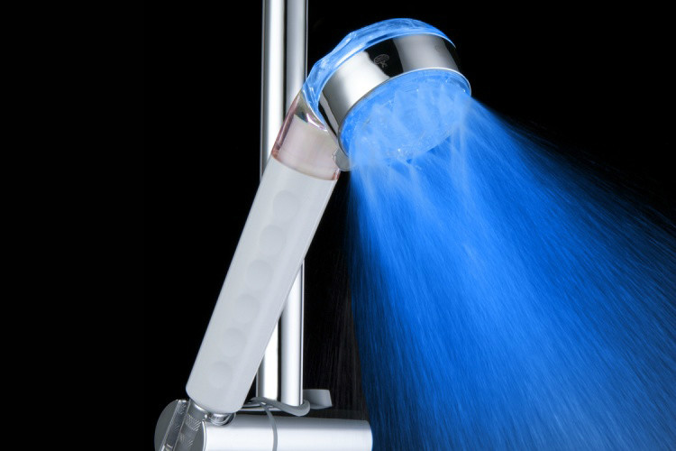 LED Colour changing Bathroom shower nozzle LD8008-A20