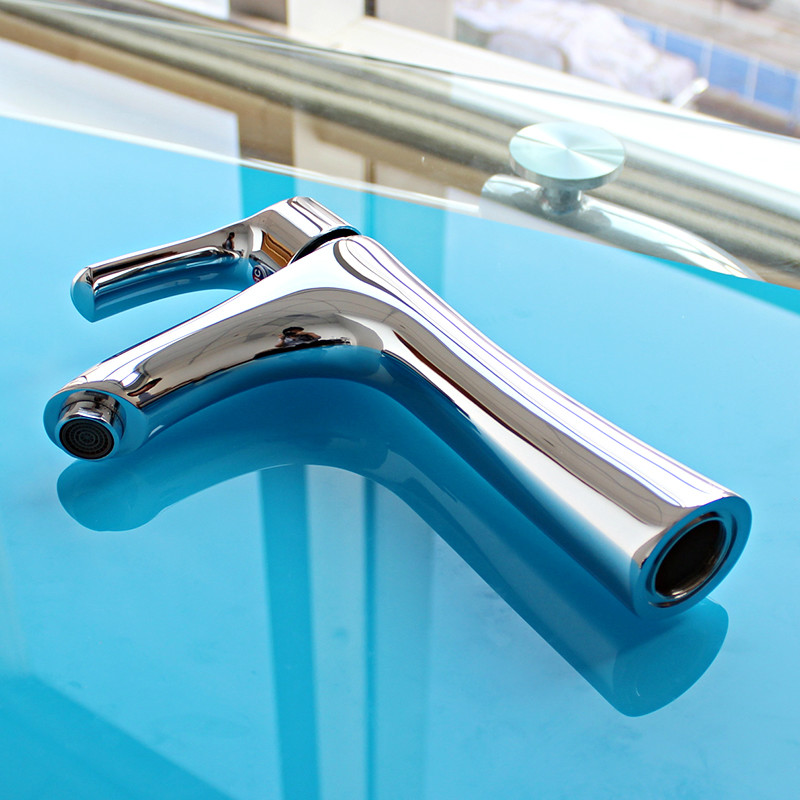 Durable Brass Body Chrome Plated Bathroom Sink Basin Mixer Basin Faucet