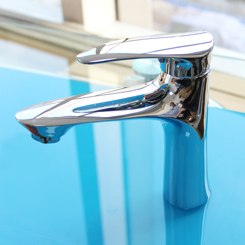 Deck Mounted Brass Waterfall Bathroom Basin Faucet